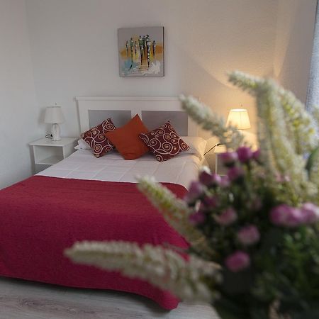 Hostal Los Gabrieles Albacete Extérieur photo